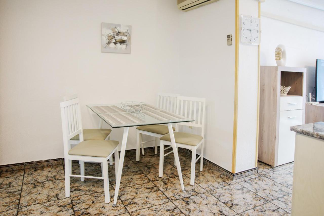 Holiday La Loma Apartment Torrevieja Luaran gambar