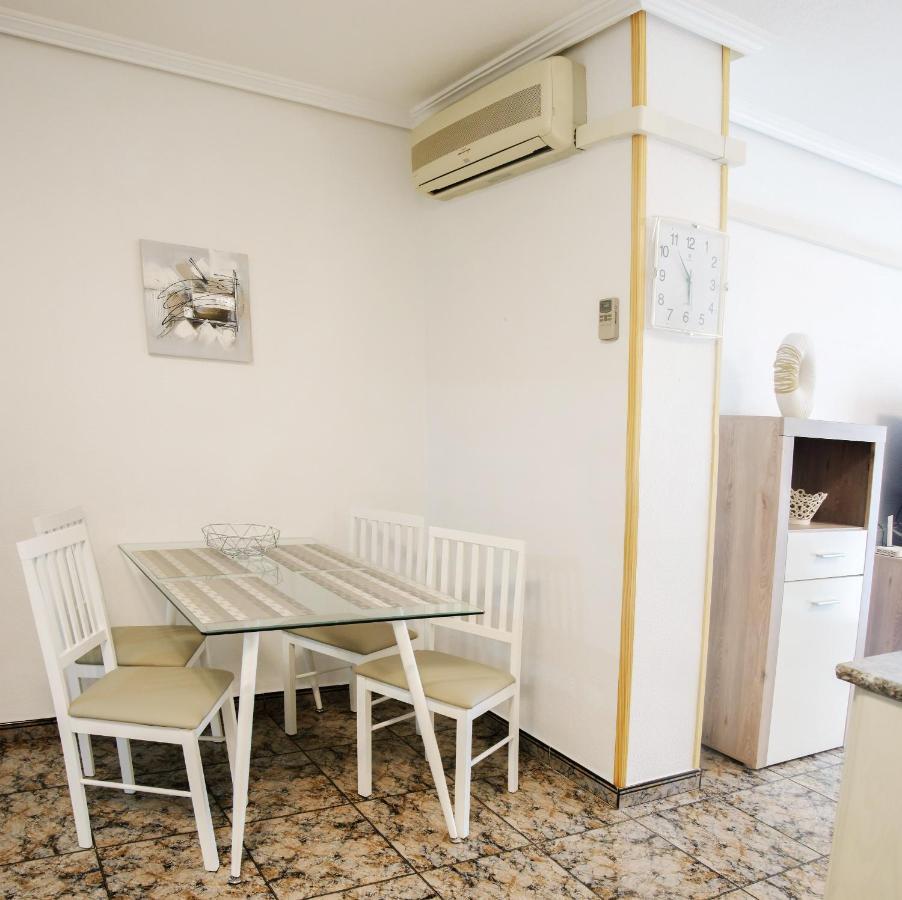 Holiday La Loma Apartment Torrevieja Luaran gambar